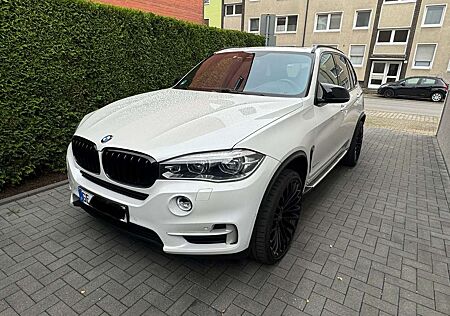 BMW X5 xDrive40d mit Anschlussgarantie Vollausstattung