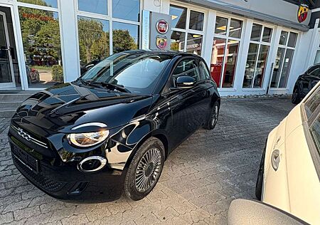 Fiat 500E 500 e Icon