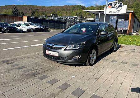 Opel Astra J Sports Tourer Sport*GEPFLEGT**