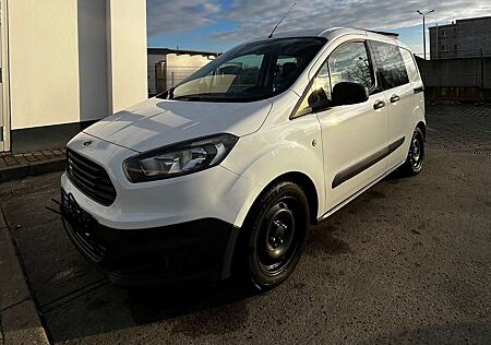 Ford Transit Courier Kombi