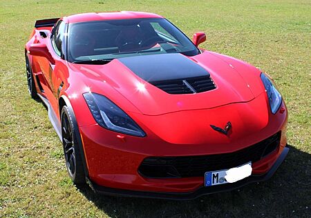 Chevrolet Corvette Coupe Z06 3LZ 6.2 V8