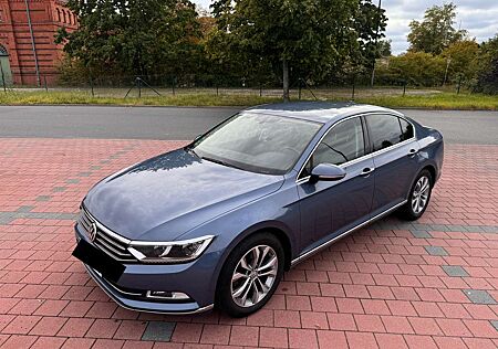 VW Passat Volkswagen Highline BMT/Start-Stopp