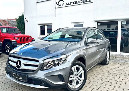 Mercedes-Benz GLA 200 *STYLE*TEMP*NAVI*KLIMA*PDC*T-LEDER*BLUETO