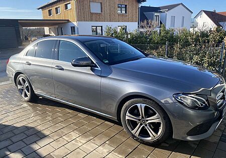 Mercedes-Benz E 220 d 9G-TRONIC Avantgarde PDC+Kamera