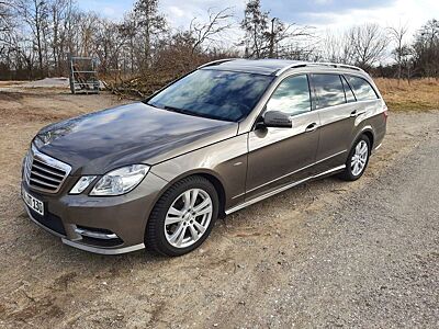 Mercedes-Benz E 200 E 200 T BlueEFFICIENCY 7G-TRONIC Avantgarde AMG