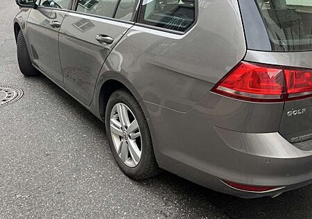 VW Golf Variant Volkswagen 1.6 TDI BlueMotion Technology