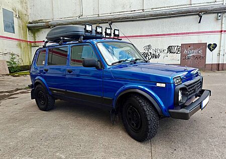 Lada 4x4 Lada 4x4 5-Türer