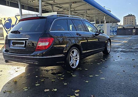 Mercedes-Benz C 220 T CDI DPF (BlueEFFICIENCY) 7G-TRONIC Avantgarde