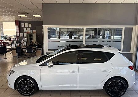 Seat Leon FR DSG*VIRTUAL*Alcantara*FullLink*Pano.*ACC