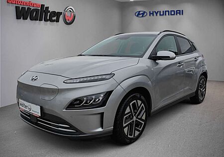 Hyundai Kona 39,2kWh/ Elektro/ TREND/ Navi/ Einparkhilfe