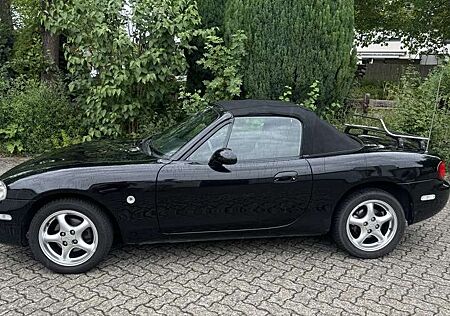 Mazda MX-5 1.6i 16V