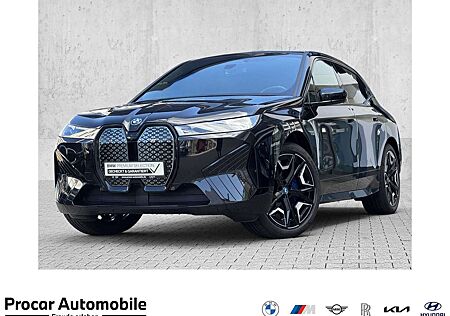 BMW iX xDrive40 M Sport Laser DA/PA Prof SkyPano H/K