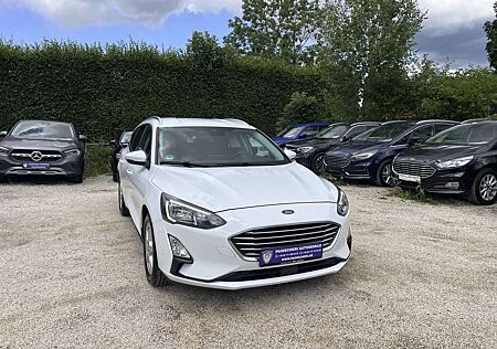 Ford Focus Turnier Cool&Connect AHK+LED+NAVI+SPURASSIST+1HAND