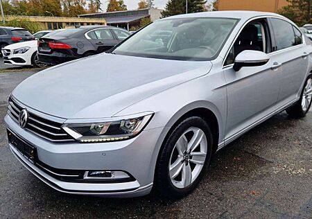 VW Passat Volkswagen 2.0 TDI Navi LED Kamera Leder ACC