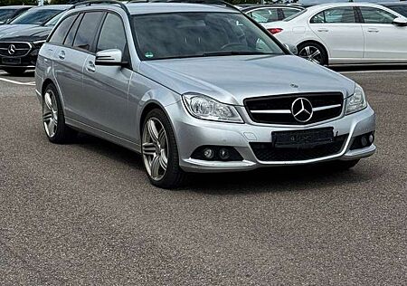 Mercedes-Benz C 220 T CDI BlueEfficiency