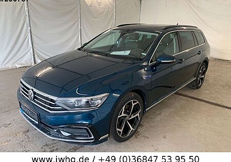 VW Passat Variant Volkswagen Passat GTE Facelift Matrix Pano DigTacho ACC Kam