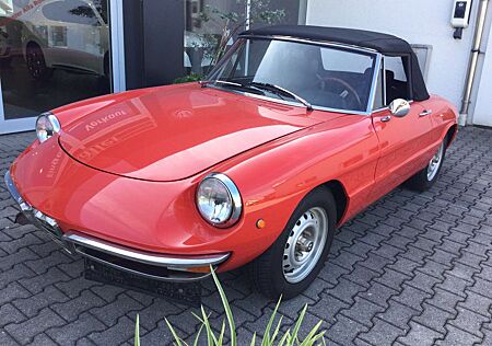 Alfa Romeo Spider 1750