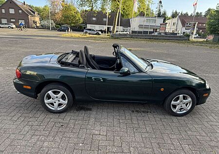 Mazda MX-5 1.6i, HU/AU 04.2027 Cabrio