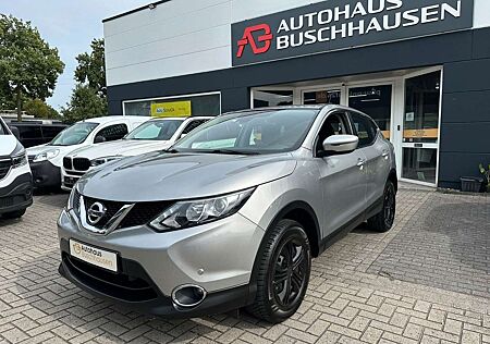 Nissan Qashqai 1.2*SitzHz*PDC*Kamera*AHK*Tempomat