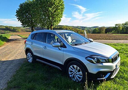 Suzuki SX4 S-Cross 1.0 Boosterjet Comfort mit Allrad, AHK und NAVI
