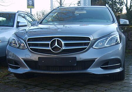 Mercedes-Benz E 220 T CDI 7G-TRONIC Elegance