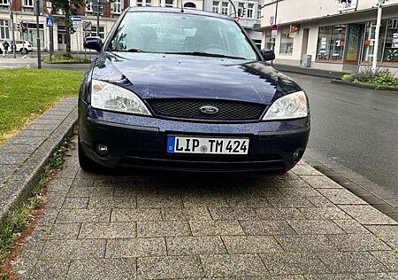 Ford Mondeo 1.8 Trend