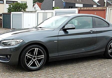 BMW 218 d Coupé Sport Line