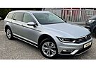 VW Passat Variant Volkswagen Alltrack 4Motion Massage Standheizung LED