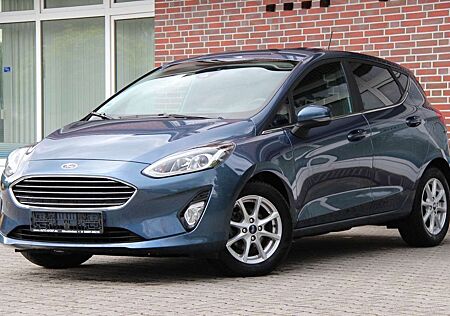 Ford Fiesta Titanium*SPORTSITZ*PDC*WINTERPAKET*LED*