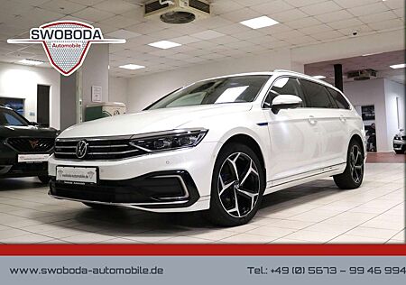 VW Passat Variant Volkswagen Passat GTE R-Line DCC AHK STHZ HUD 360° Pano