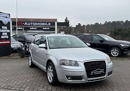 Audi A3 1.6 FSI Attraction KAMERA/SHZG/PDC/TÜV NEU