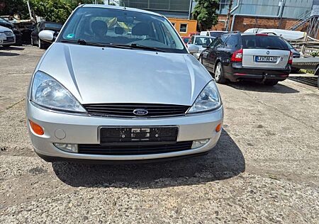 Ford Focus Ghia