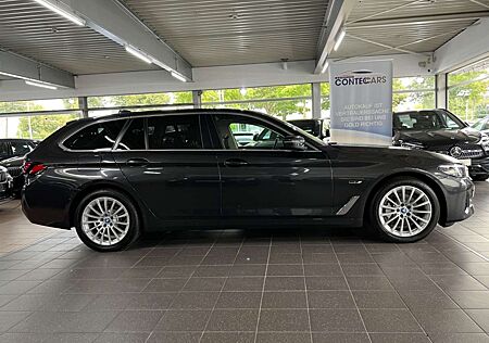 BMW 530 e T xDrive LED+Panorama+STHZ+Leder uvm...