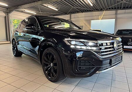 VW Touareg Volkswagen R-Line 4Motion