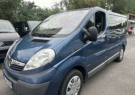 Opel Vivaro TOUR 2,0DCI KLIMA STANDHEIZUNG NEU TÜV