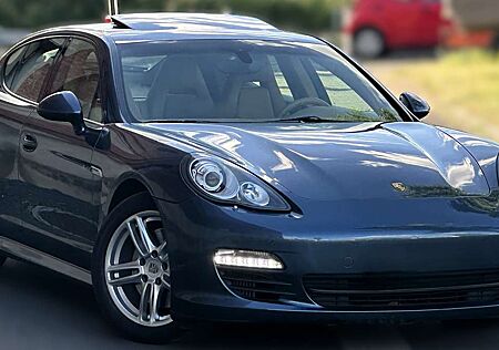 Porsche Panamera Diesel Kamera 1 Hd. Leder GSD NAVI PASM