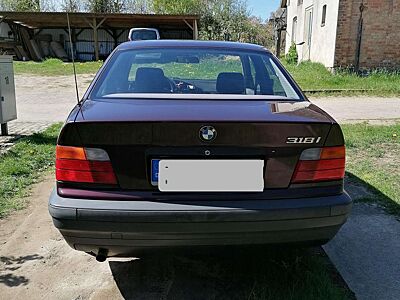 BMW 318 318i