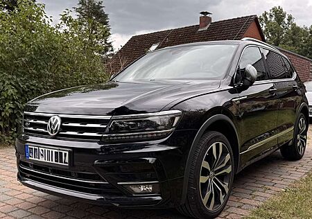 VW Tiguan Allspace Volkswagen R-Line Highline 4Motion *AHK*PANO*7Sitze*ST-HZG