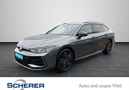 VW Passat Variant Volkswagen 1.5 TSI Hybrid R-Line DSG Matrix