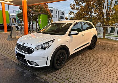 Kia Niro 1.6 GDI 2WD Aut. Edition 7
