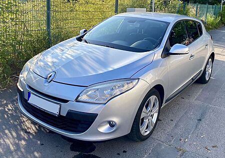 Renault Megane 1.9 dCi FAP Privilege