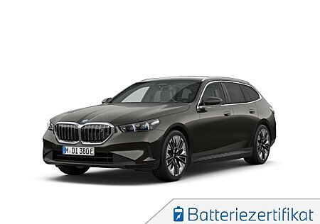 BMW i5 xDrive40 Touring M Sport 19''LC PROF PANO AHK SITZ
