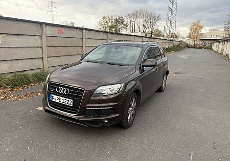 Audi Q7 3.0 TDI quattro (180kW)