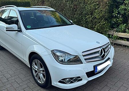 Mercedes-Benz C 220 T CDI DPF (BlueEFFICIENCY) 7G-TRONIC Avantgarde