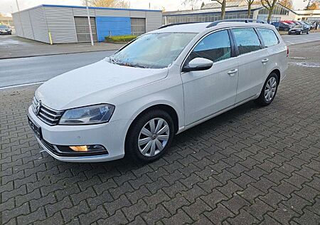 VW Passat Variant Volkswagen 2.0 TDI DSG BlueMotion Technology Comfortline