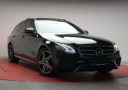 Mercedes-Benz E 300 de T 9G-Tronic AMG Navi/Temp/Kamera/Burmes