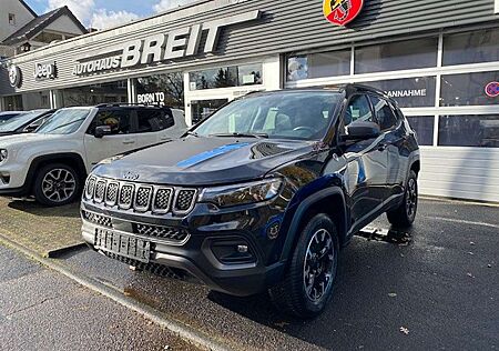 Jeep Compass Plug-In Hybrid Trailhawk 4WD