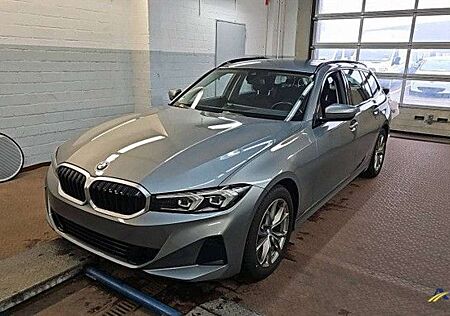 BMW 318 d Touring Navi LED Tempo SiHz PDC DAB AHK
