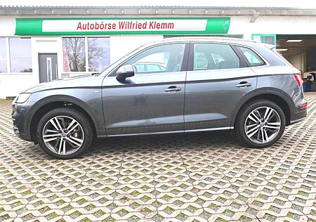 Audi Q5 TDI S tronic"quattro"sport"20"ACC"schwAHK"LED"