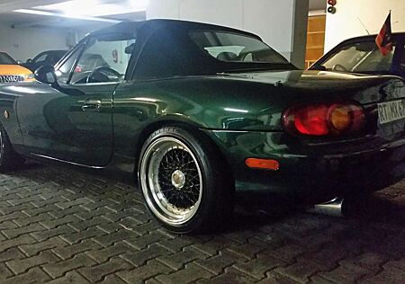 Mazda MX-5 1.6i 16V